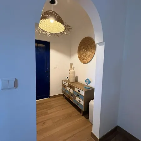 V4 - 8 To 11 People, 5 Min Walk Praia Verde
