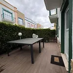 V4 - 8 To 11 People, 5 Min Walk Praia Verde