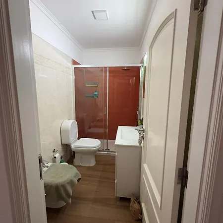 Semesterbostad V4 - 8 To 11 People, 5 Min Walk Praia Verde