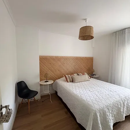 V4 - 8 To 11 People, 5 Min Walk Praia Verde